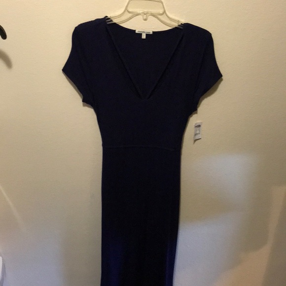 Fitted navy dress - Picture 1 of 5